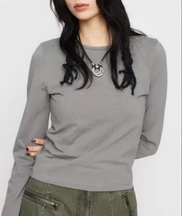 laguagem 러그 아젬 STUDS SPRINKLE 상의