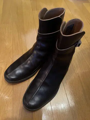 US11 클린치 조퍼 부츠