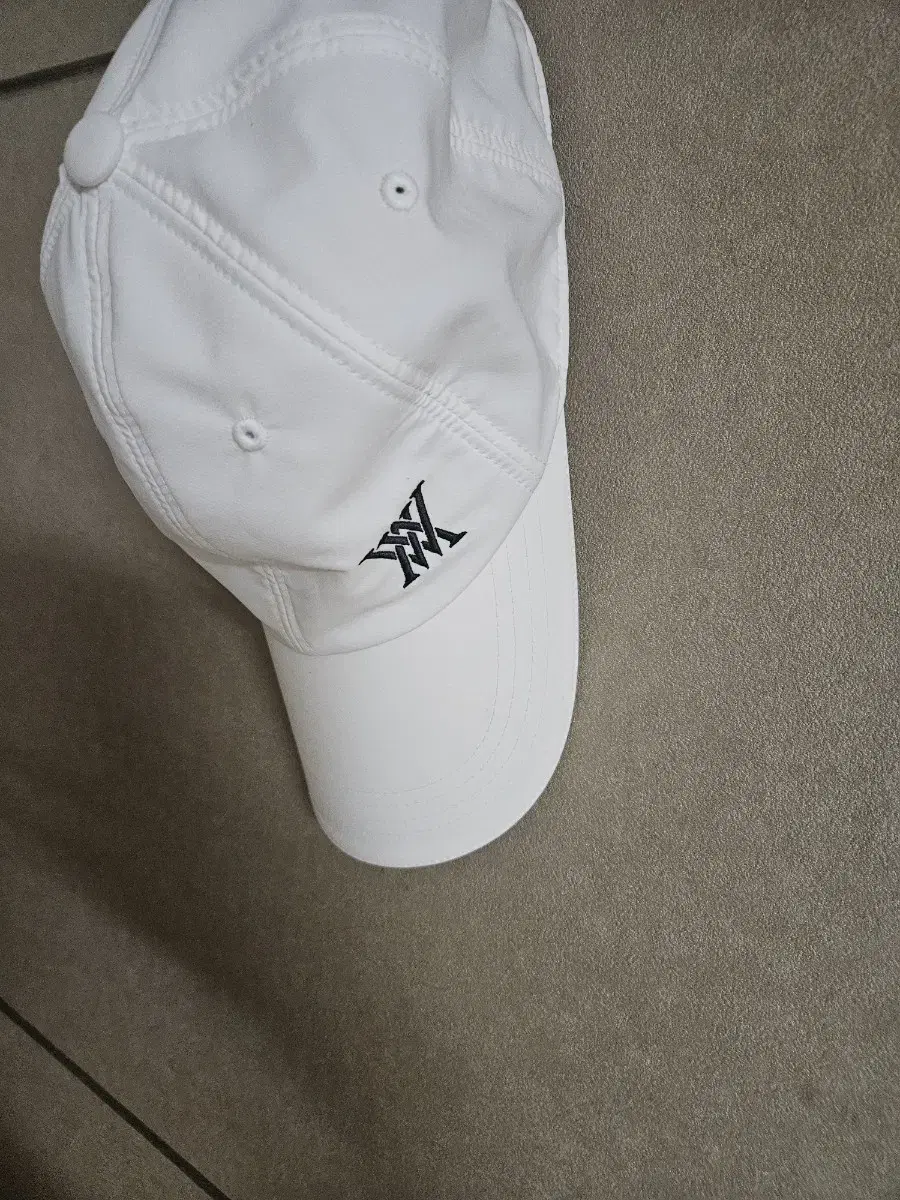 Anew golf hat M