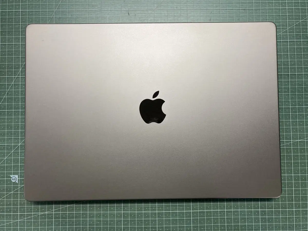 MacBook Pro M1 16-inch 32G/512G, MacBook Pro