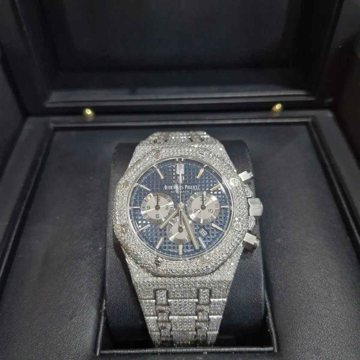 Audemars Piguet 26331 Steel Blue dial dia setting
