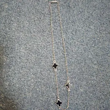 실버 클로버형 목걸이