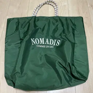 노마디스트 토트 대 새상품급