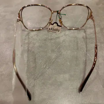 금속제 사각형 프레임 PC용 안경