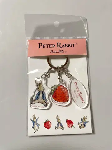 피터 래빗 3줄 아크릴 키링 스트로베리