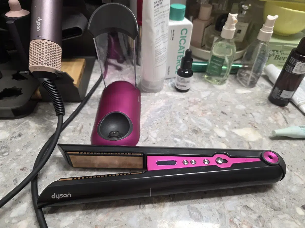 Dyson Corrale straightener