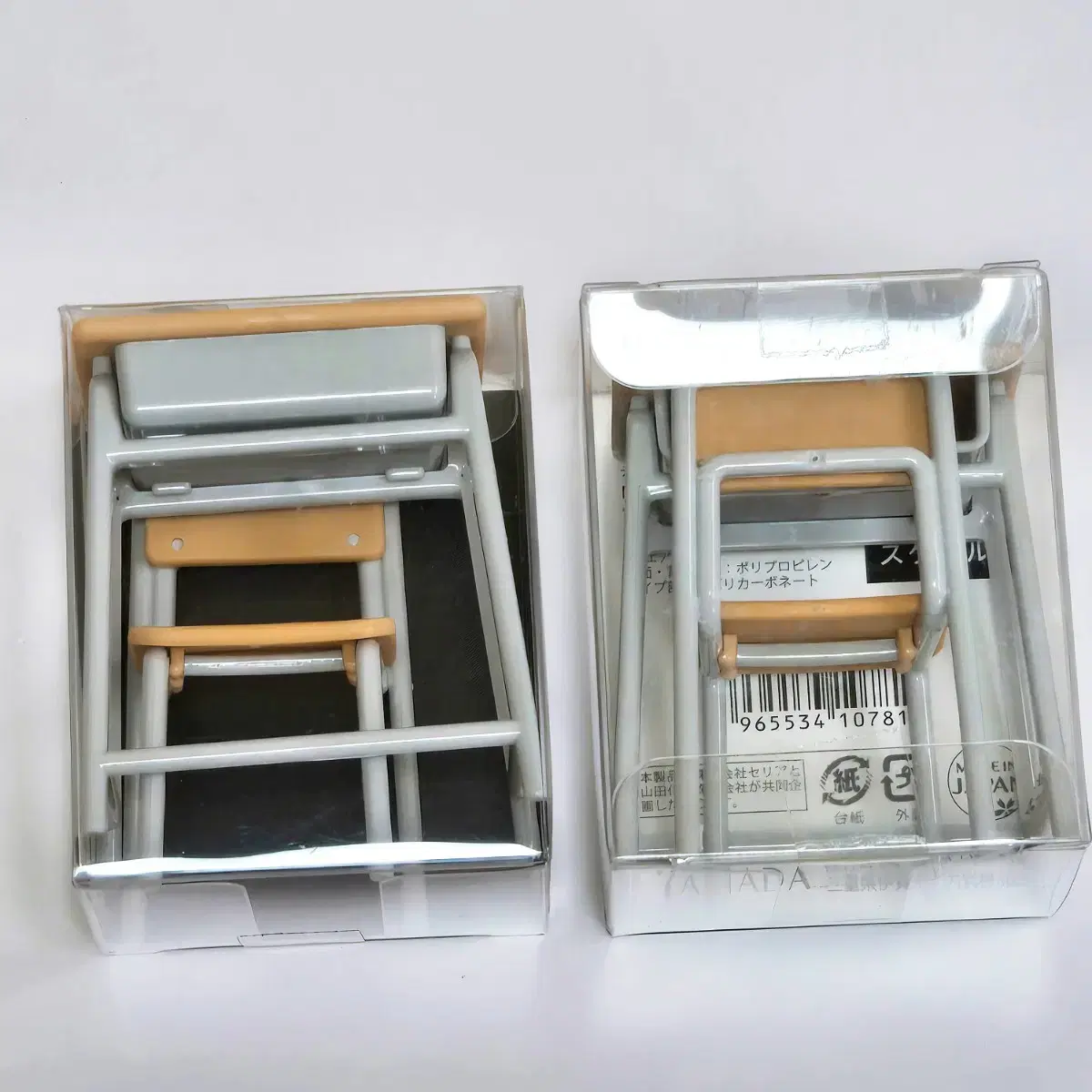 Miniature desk (see photos for usage)