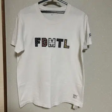 FDMTL 화이트 티셔츠 FA21/TE35