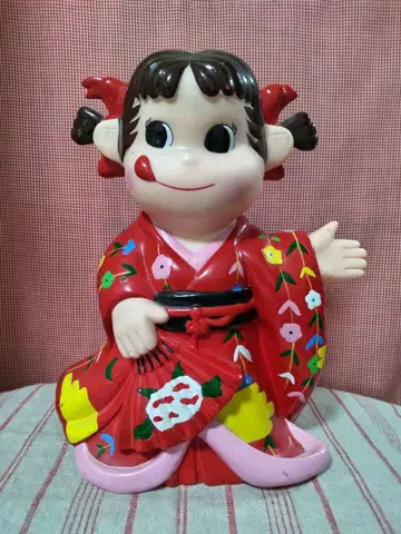페코짱풍 저금통 입상