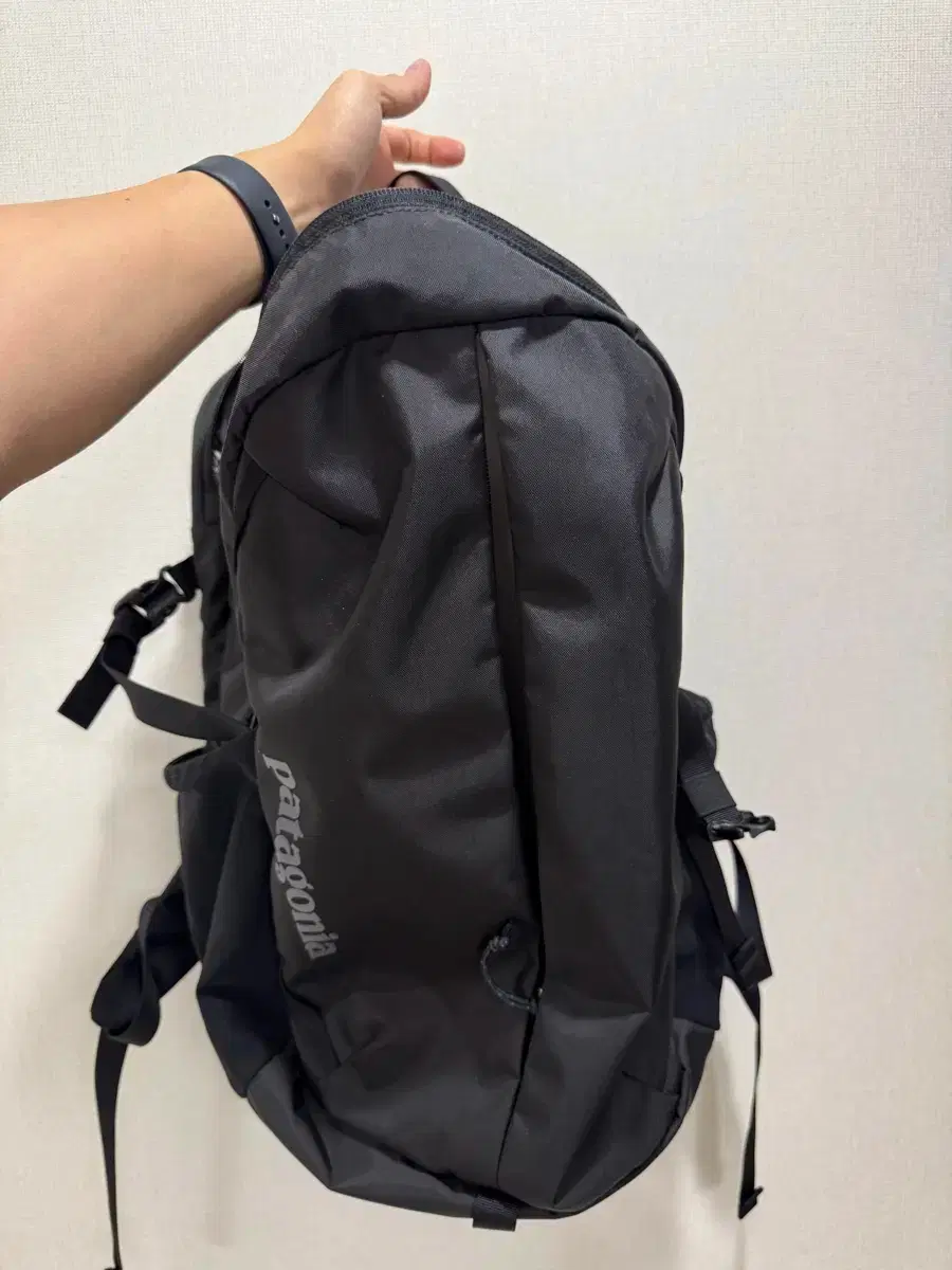 PATAGONIA 파타고니아 [26L] Patagonia Refugio with laptop pouch