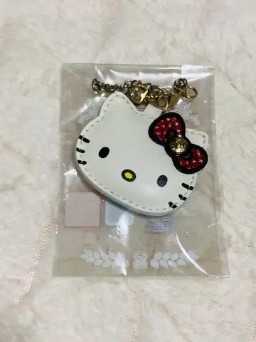 헬로키티 45주년 키링