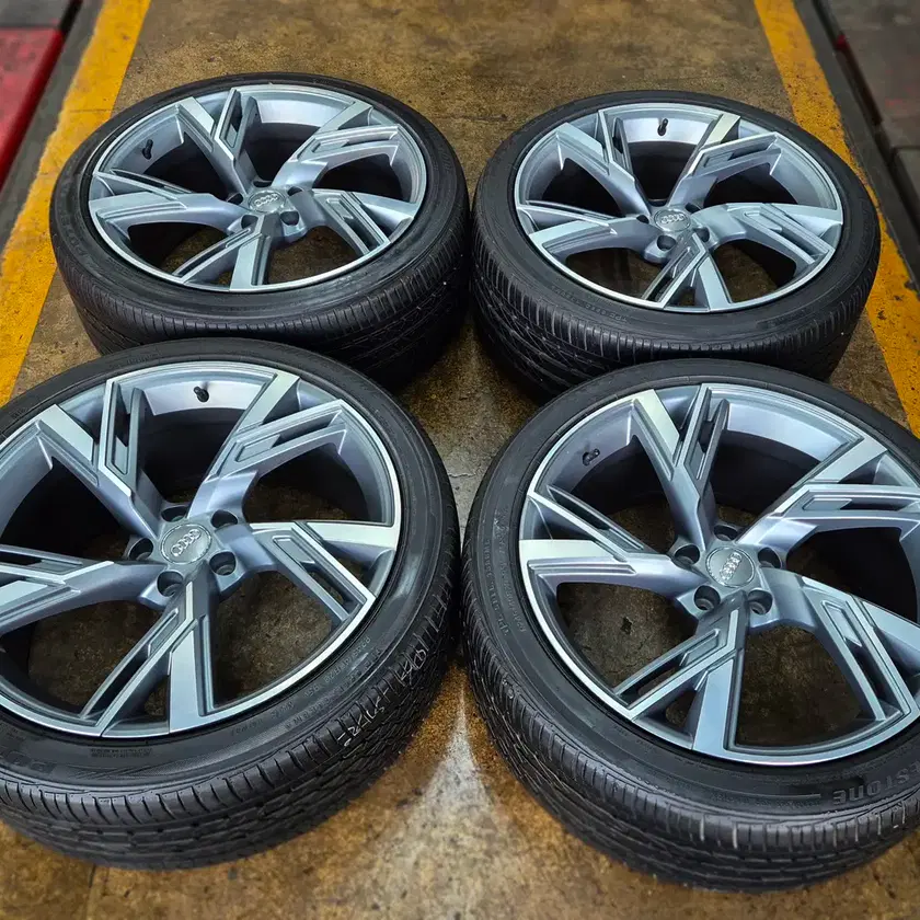 Sitemapcdatahttpsomobeldreferenzcominspiring Audi Wheel And Tire Protection Photos