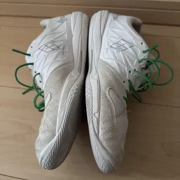 ATHLETA 풋살화 25.5cm