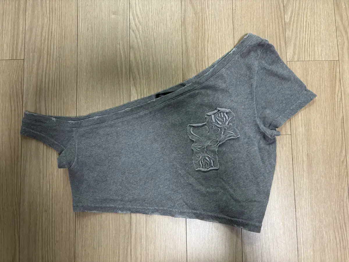 145office rosie vintage top