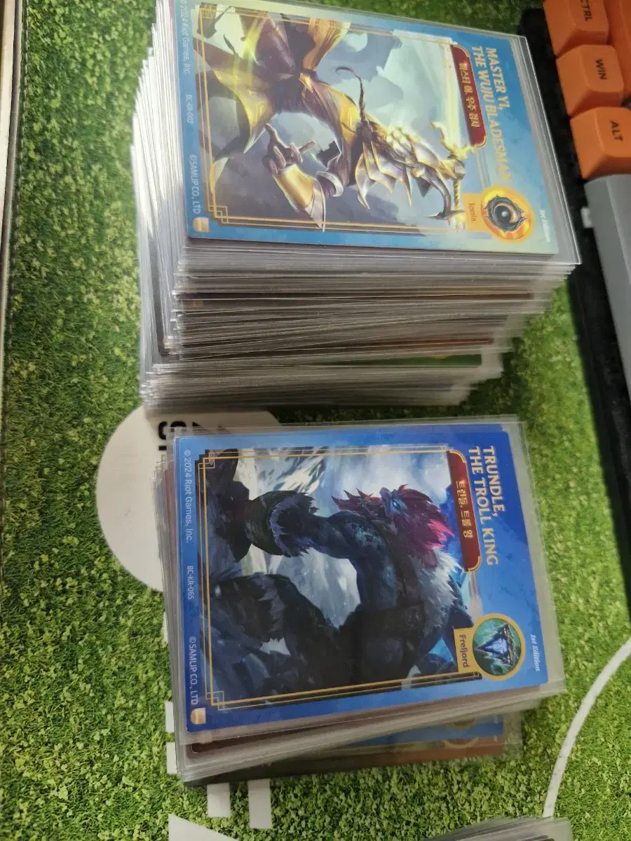 Selling 76 types of Arcane Role Cards individually!