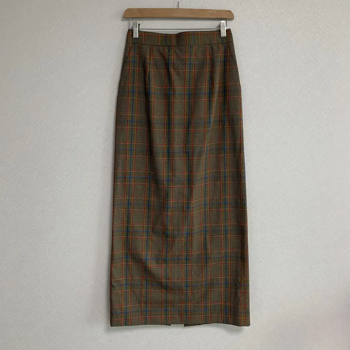 ENFOLD Back Slit Check Long Skirt