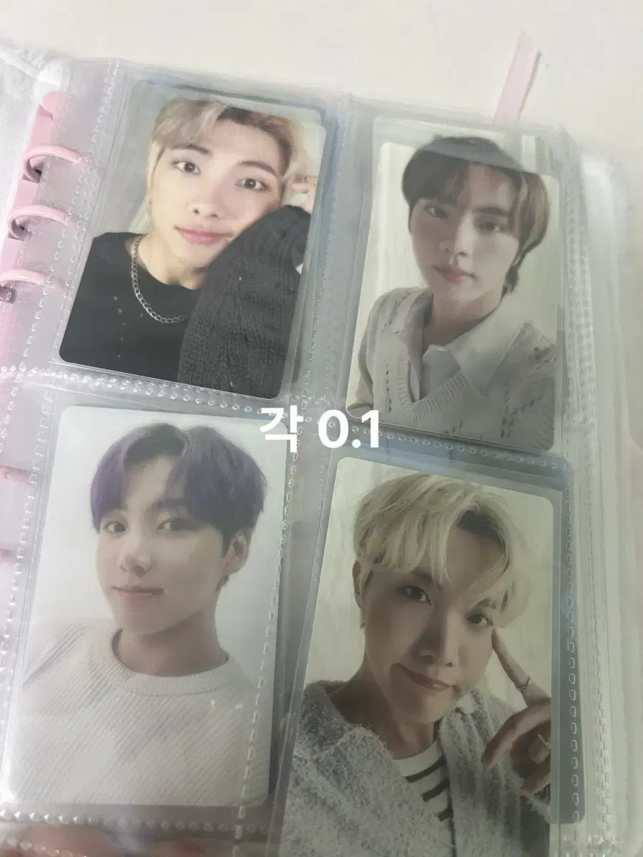 방탄 포카 팔아요 김남준김석진민윤기정호석박지민김태형전정국