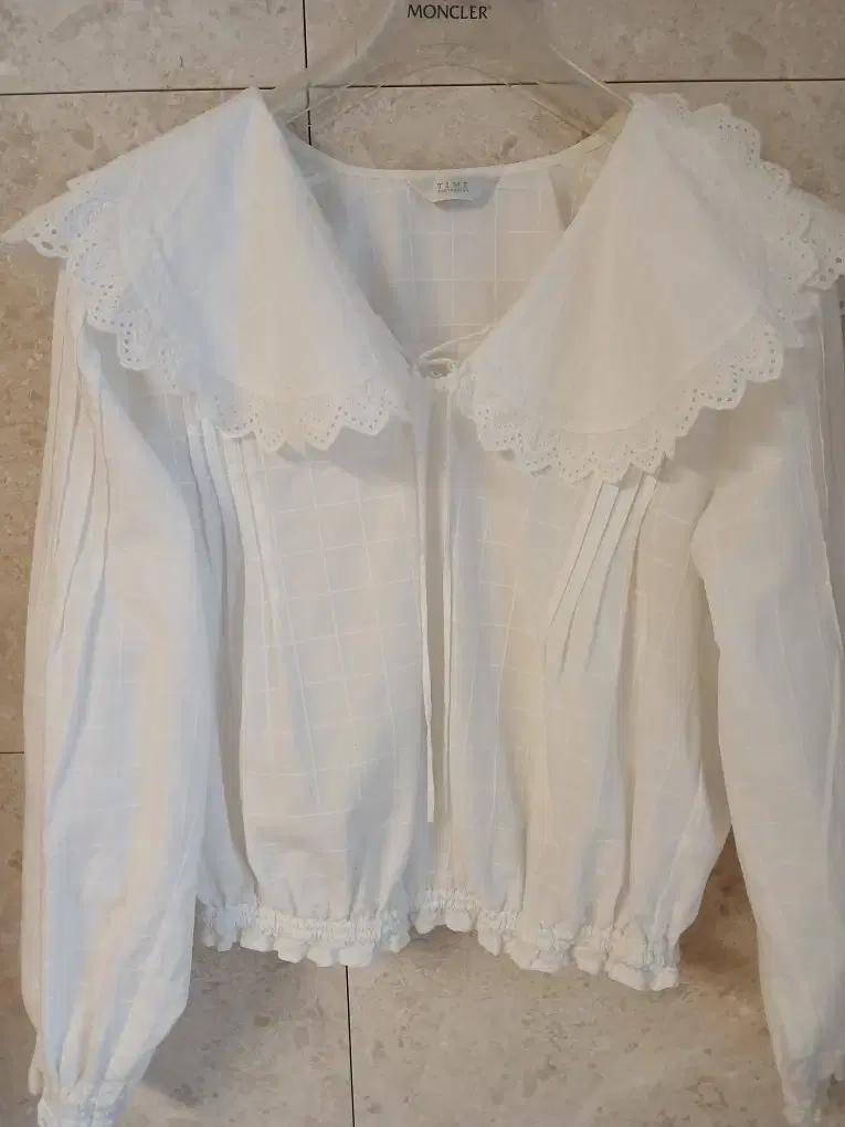 Time Sailor Collar Blouse (Super Special Price) ~ Flash Limited Time Discount