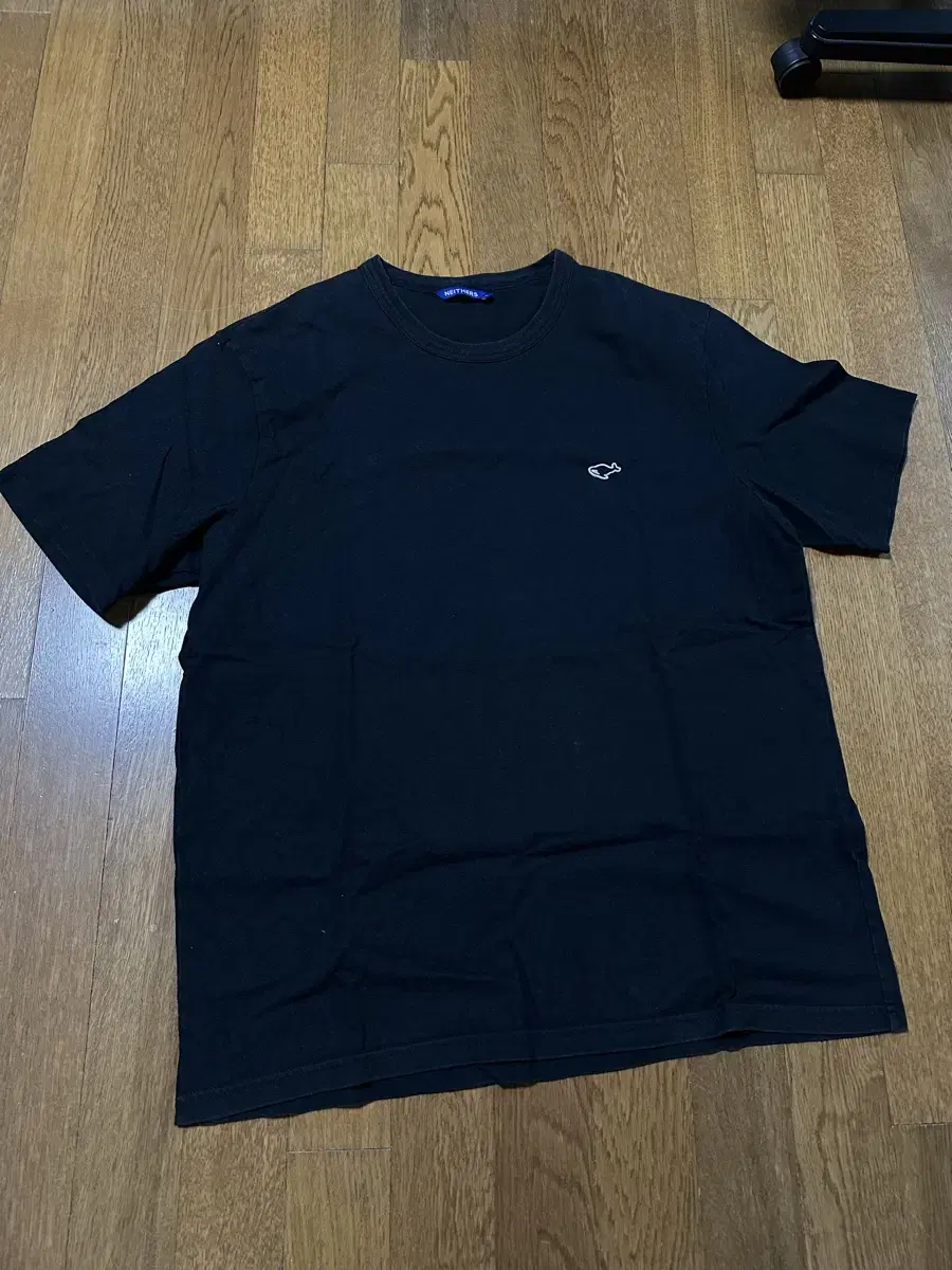 Neithers Short Sleeve Black Size 5