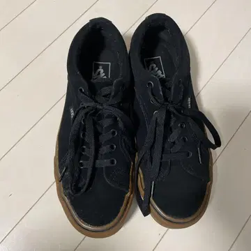 반스 스니커즈