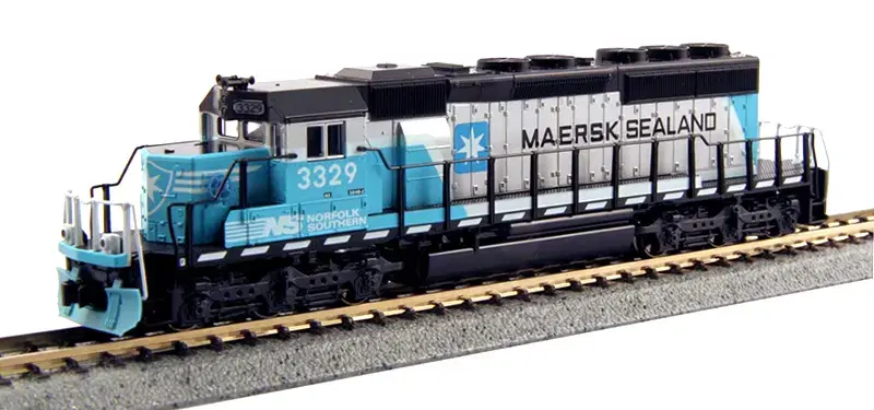 [Model Railroad] N Scale KATO - Maersk Line Freight Train Set