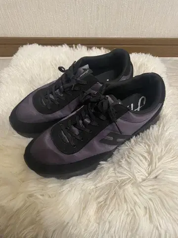 HAWKINS 호킨스 SASHA 로우 컷 스니커즈 24cm