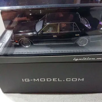 이그니션 모델 1/43 도요타 센츄리 50