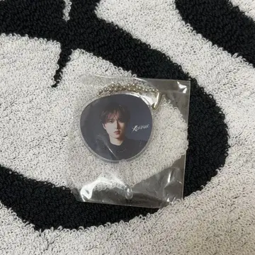 INI 오자키 타쿠미 아크릴 부채