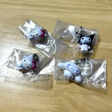 산리오 메지루시 액세서리 4종 세트