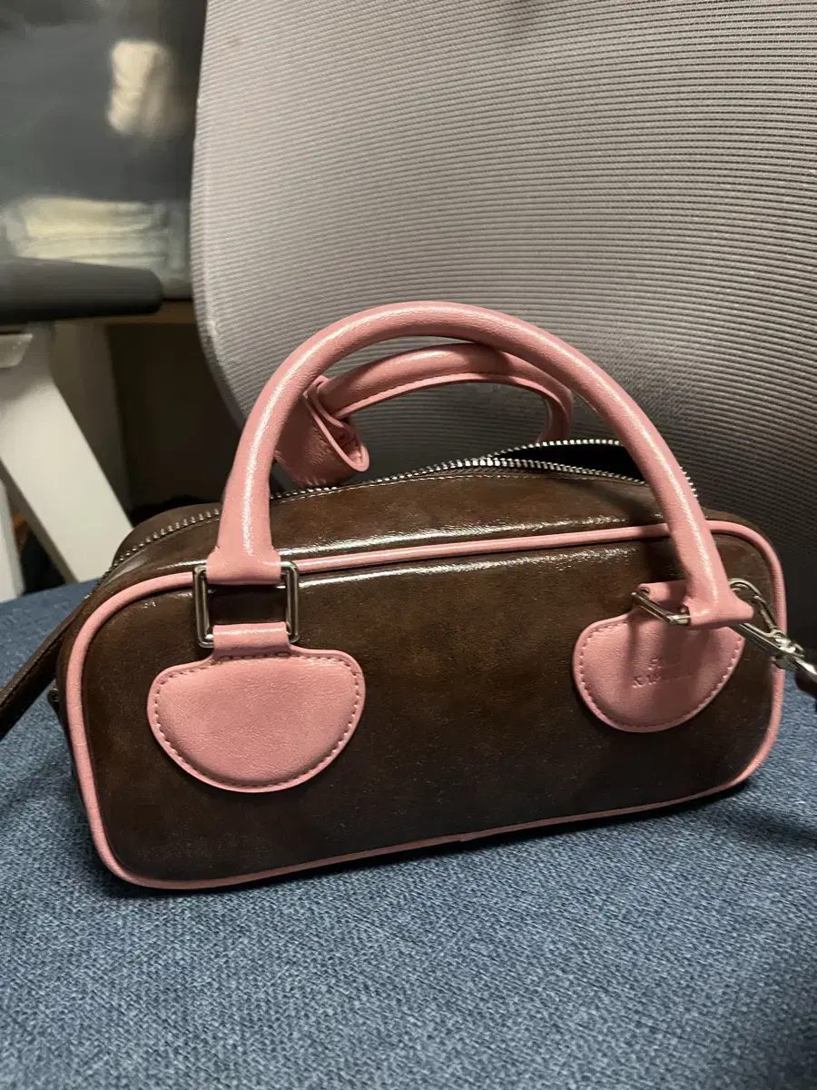 Find Kapoor Heart Block Bag