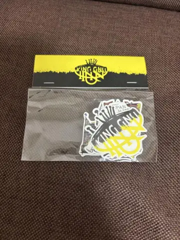 King Gnu 스티커 투어 굿즈