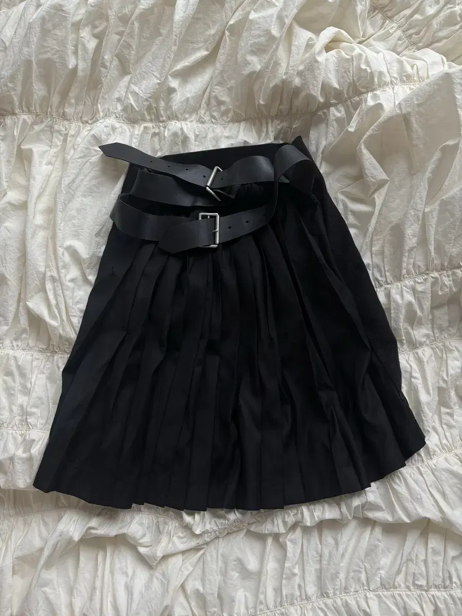 Plasma Sphere Pleated Skirt