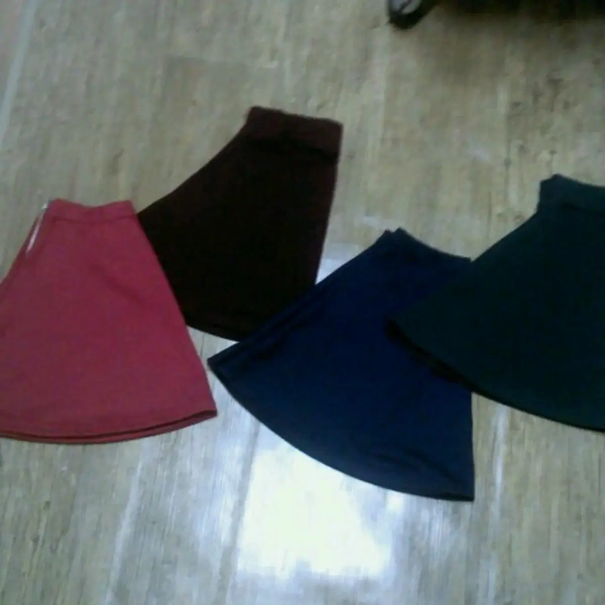 [FREE] ♥ Flare Skirt Set ♥