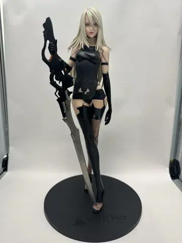 니어 오토마타 A2 피규어