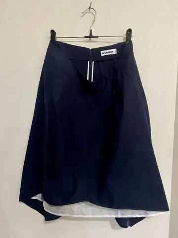 JILSANDER 플레어 스커트 비대칭