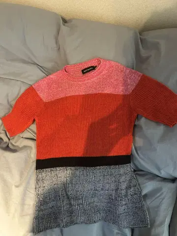 Marimekko 컬러 블록 반팔 니트 스웨터