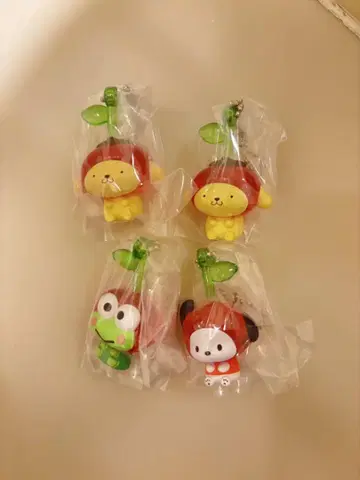 산리오 캐릭터즈 나카요시 사쿠라 체리 스윙