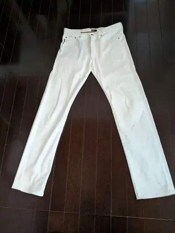화이트 청바지