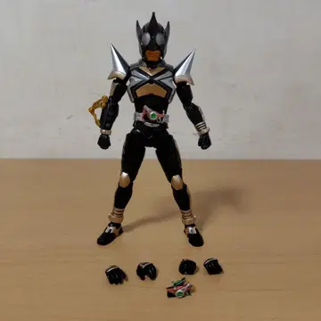 S.H.Figuarts 가면라이더 펀치 호퍼 진골 조각