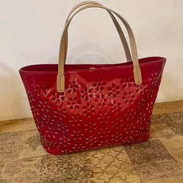 프레스카 레드 꽃무늬 비닐 펀칭 숄더백 토트백