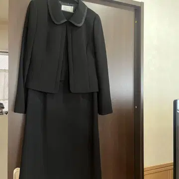상복, 예복, 원피스