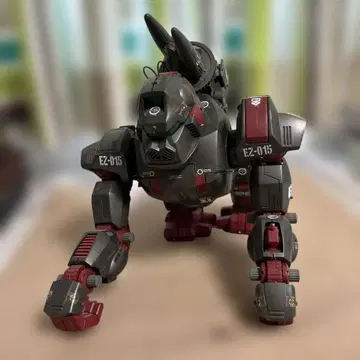 구 조이드 EZ-015 아이언 콩