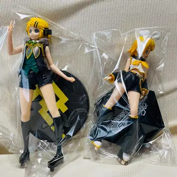 카가미네 린 프리미엄 피규어 SPM 2개 세트