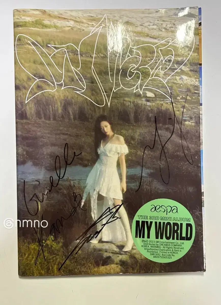 Aespa My World Spicy Giselle Autographed Album WTS