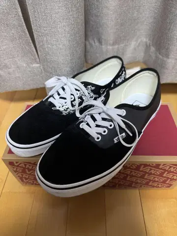 VANS BILLYS 별주 AUTHENTIC BLACK 사이즈 9.5