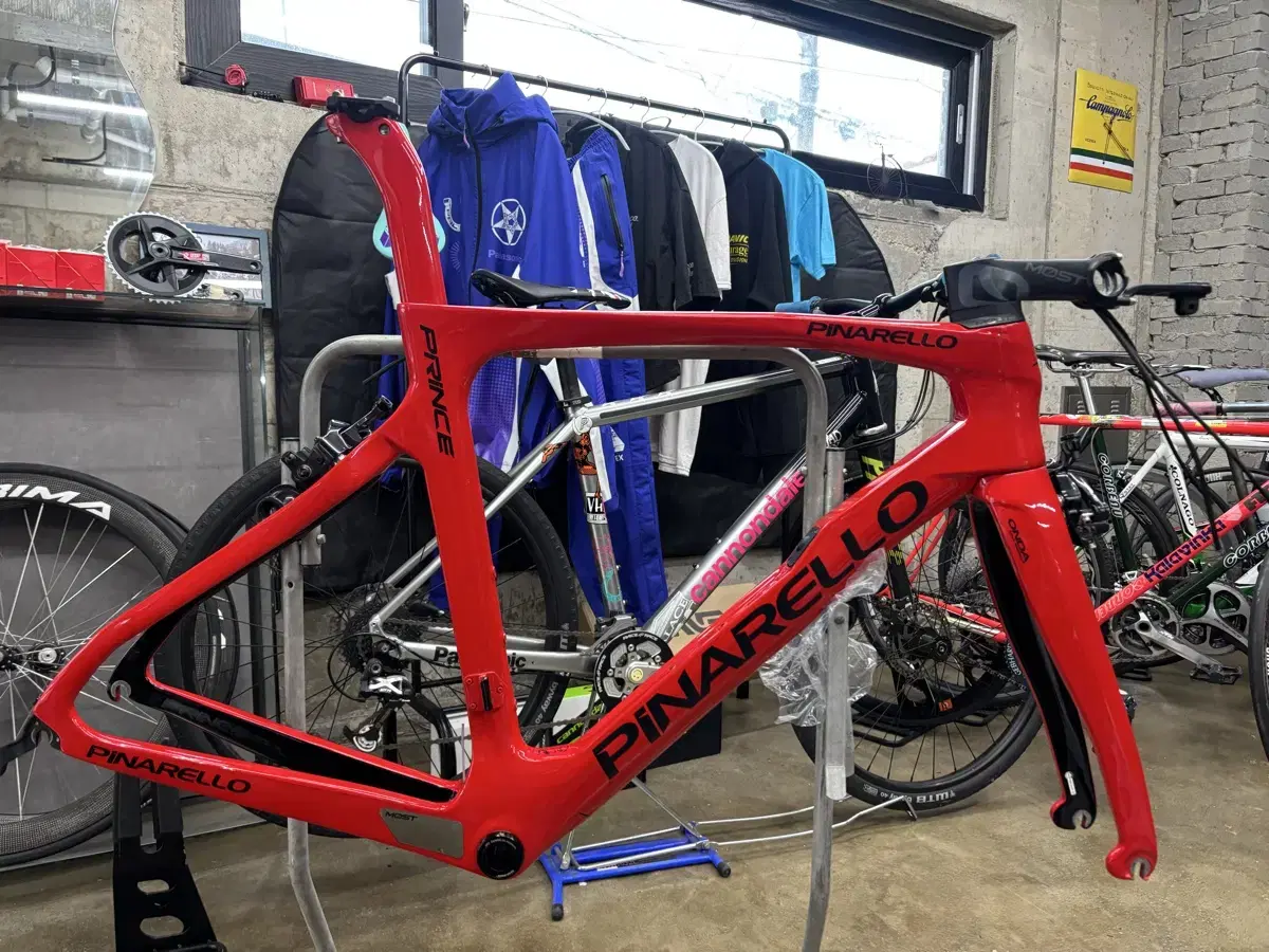 Pinarello Prince Frameset (Rim Brake)