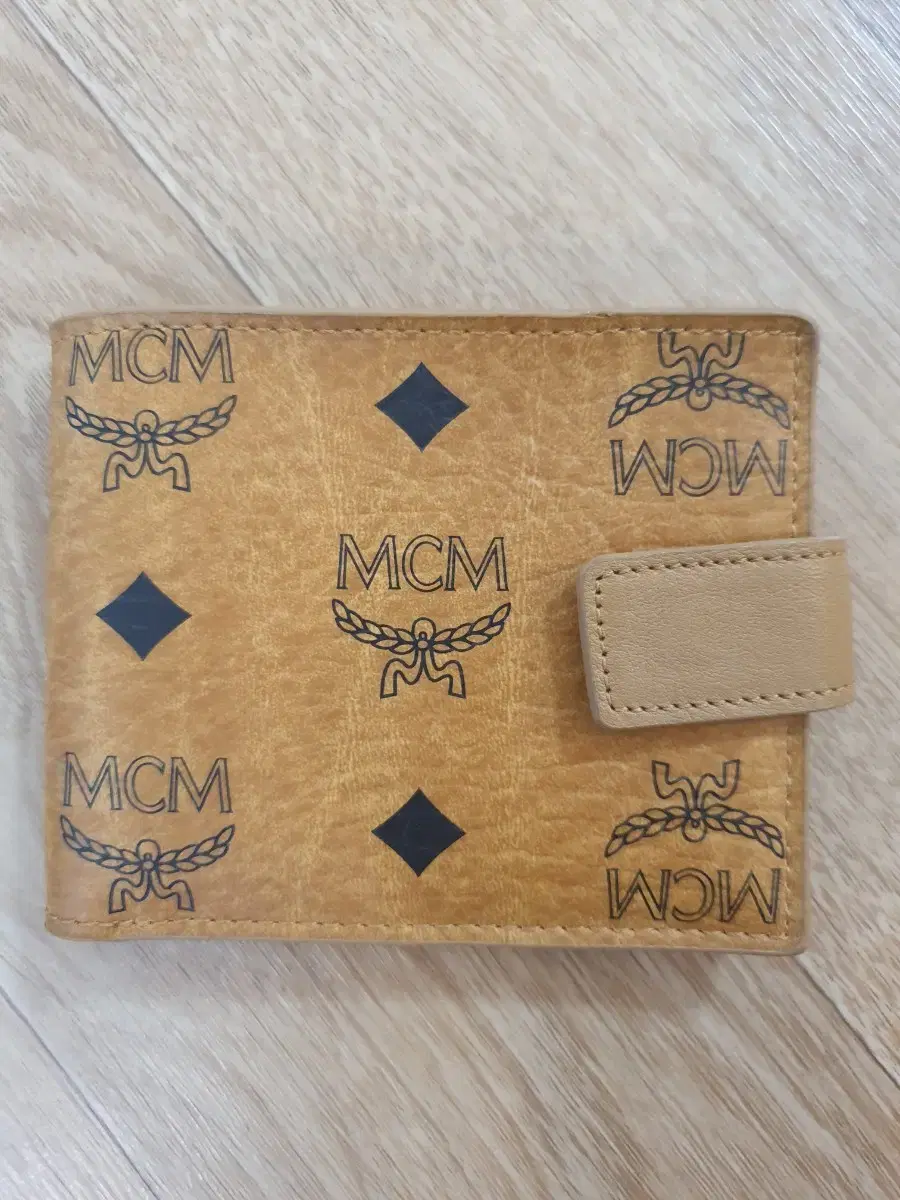 mcm 반지갑