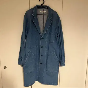 LE TiRoiR de DRESSTERIOR 루티로아 드레스테리아 데님