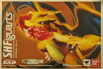 반다이 S.H.Figuarts 포켓몬스터 리자몽