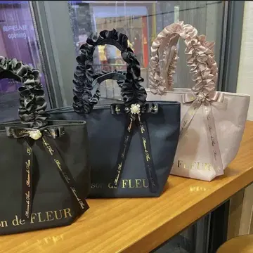 메종 드 플뢰르 비쥬 리본 핸드백